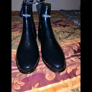 NWT, Nautica Black Shayna Ankle Boots, Size 9